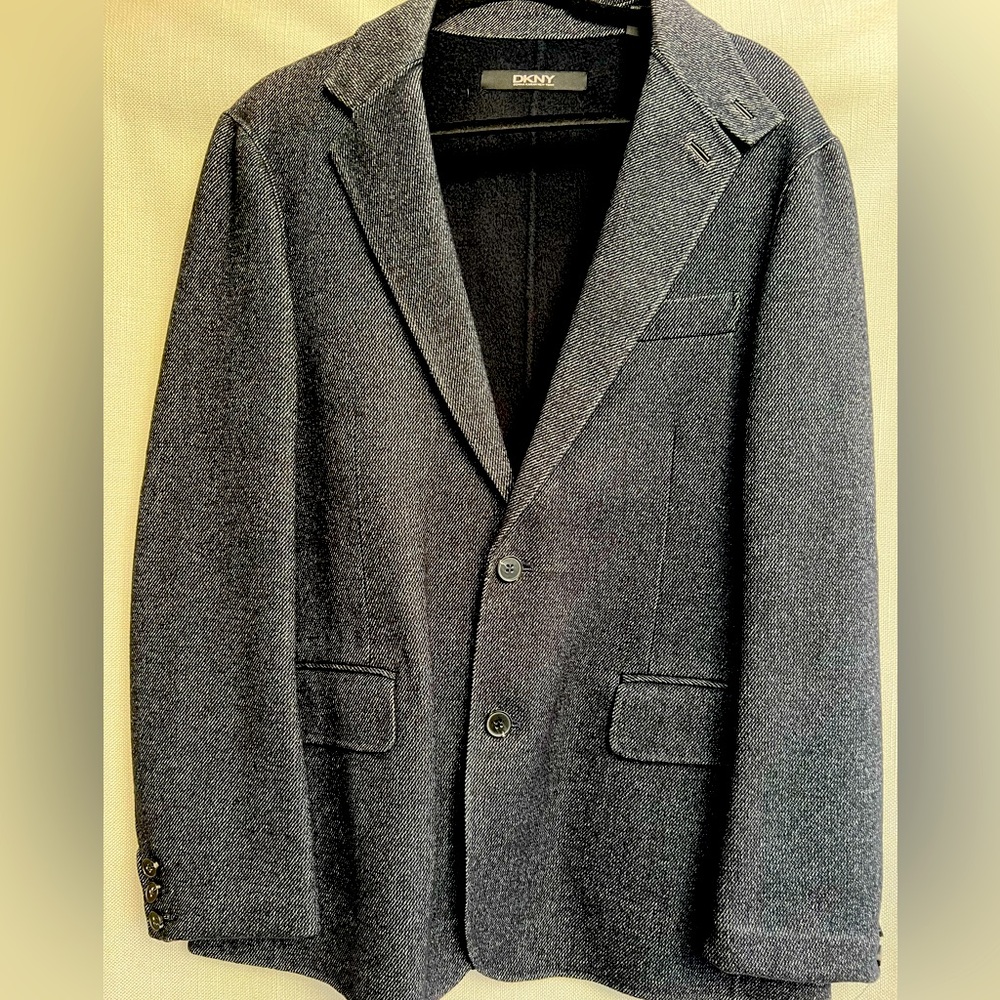 Men’s “DKNY Donna Karen New York” Grey Blazer